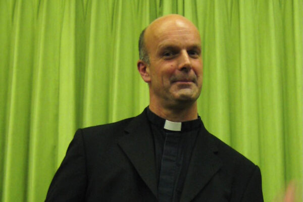 Priest Denies Communion to Politician: A Controversial Decision