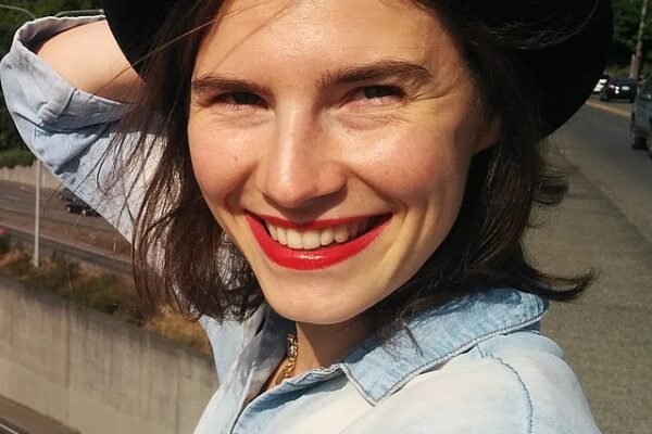 The Resilience of Amanda Knox: From Accusation to Advocacy