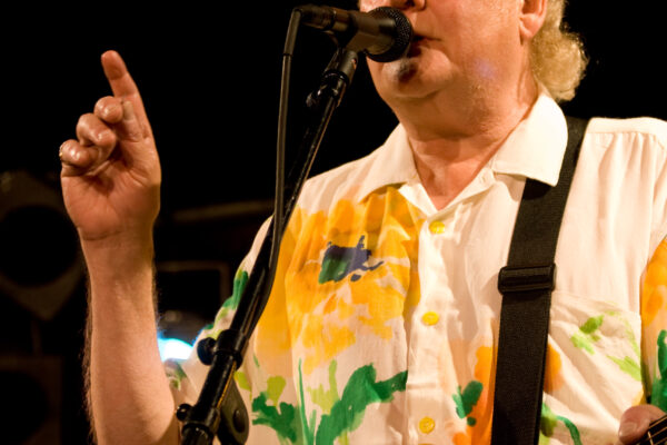 The Impact of Dave Cousins on British Music