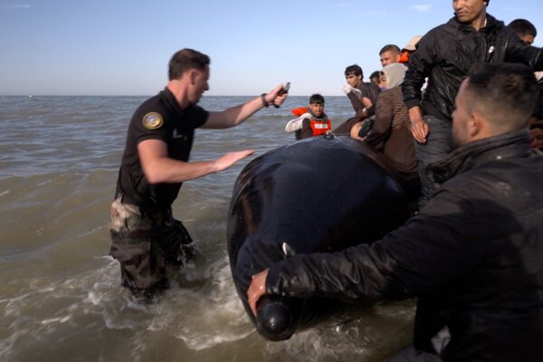 French Police Crackdown on Migrant Boats in the English Channel