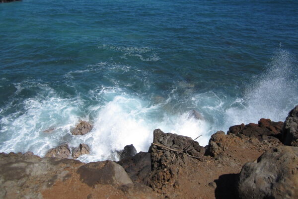 Hawaii: Natural Wonders and Contemporary Challenges