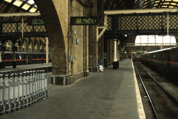 Exploring Kings Cross: Culture, Nightlife, and History