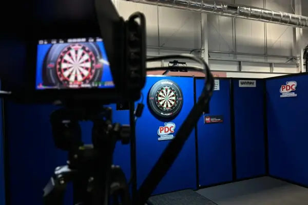 The Rise and Excitement of Live Darts
