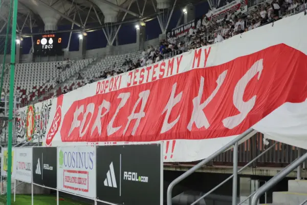 Wisła Kraków Faces ŁKS Łódź in a Thrilling Encounter