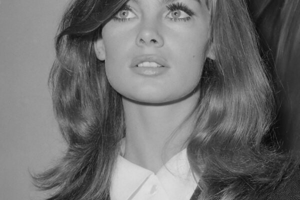 The Impact and Legacy of Jean Shrimpton in Fashion
