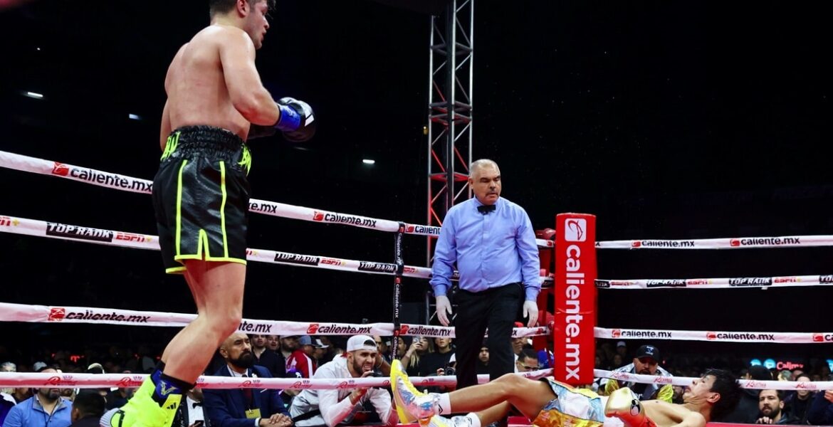 What’s Happening in Boxing Tonight: Fights and Highlights