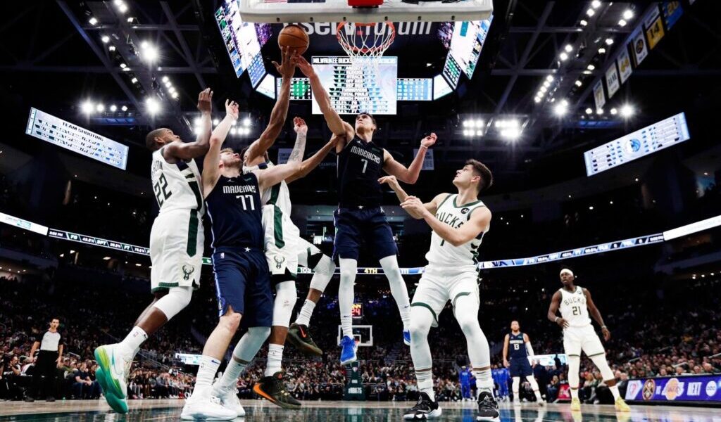 A Recap of the Recent Bucks vs Mavericks Showdown