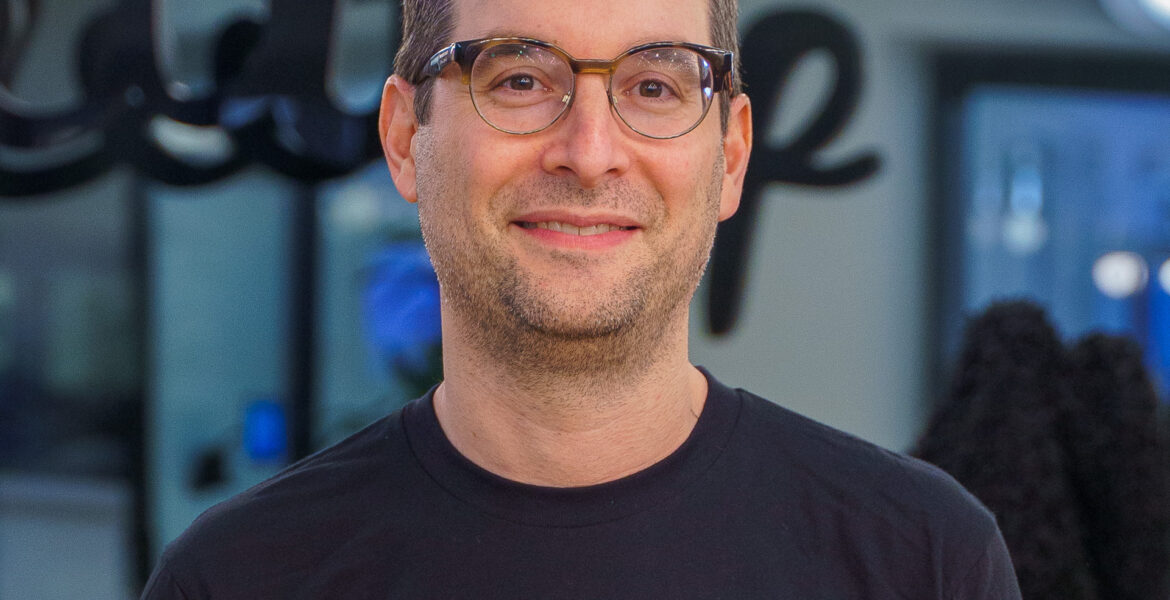 The Life and Achievements of David Siegel