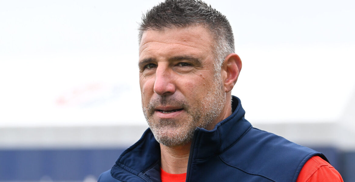 Mike Vrabel: A Pioneering Coach in the NFL
