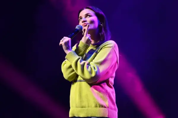 aisling bea — GB news