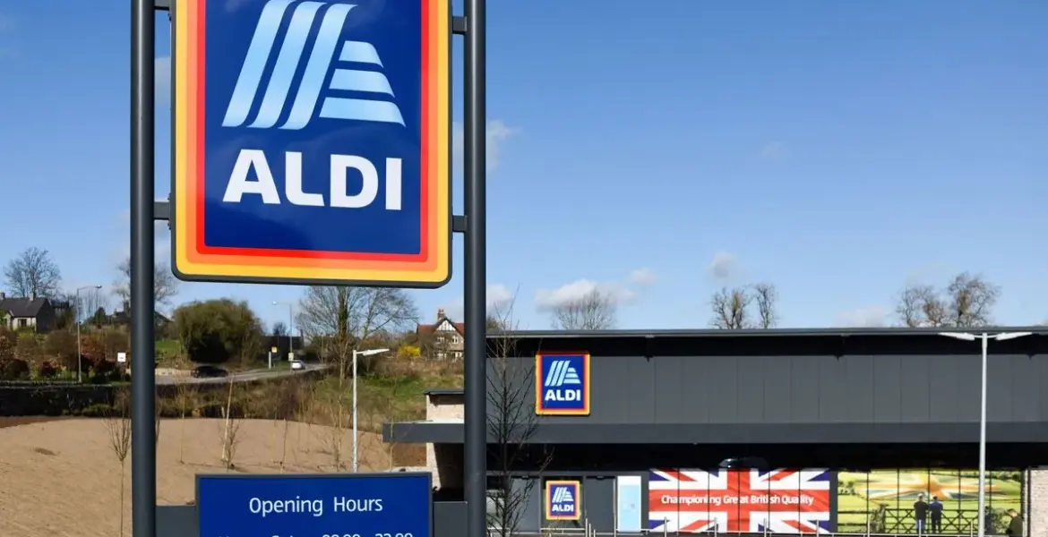 aldi store closures — GB news