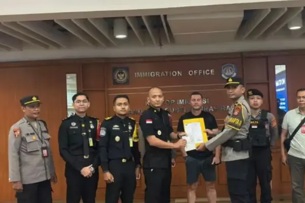 amanda lyons — GB news