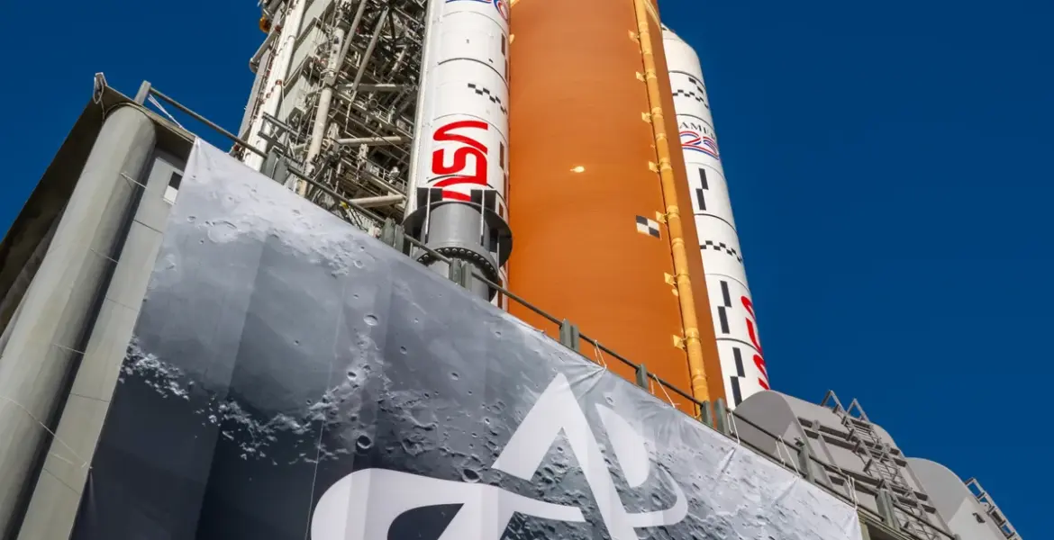 artemis 2 — GB news