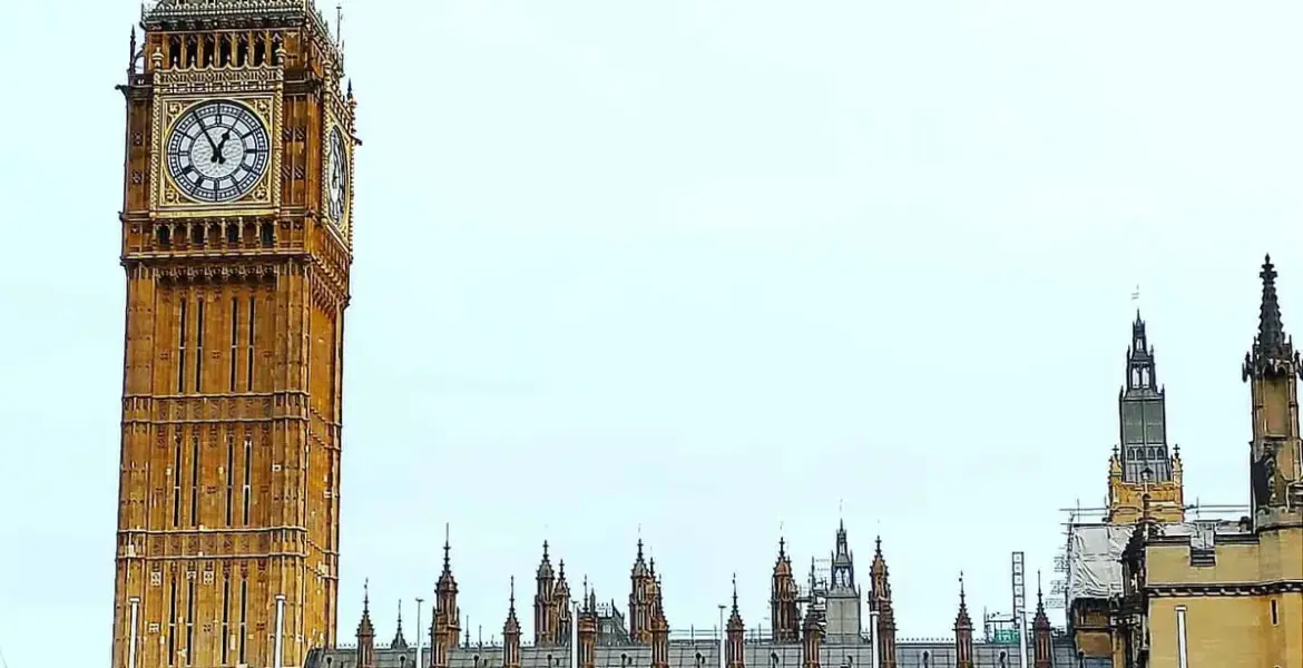 clocks go forward 2026 — GB news