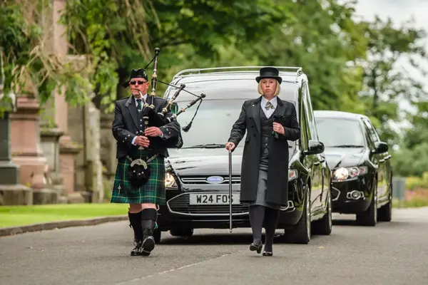 funeral director — GB news