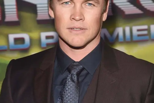 luke hemsworth — GB news