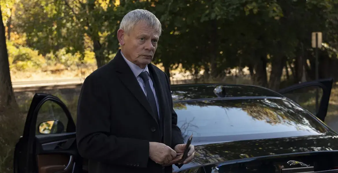 martin clunes — GB news