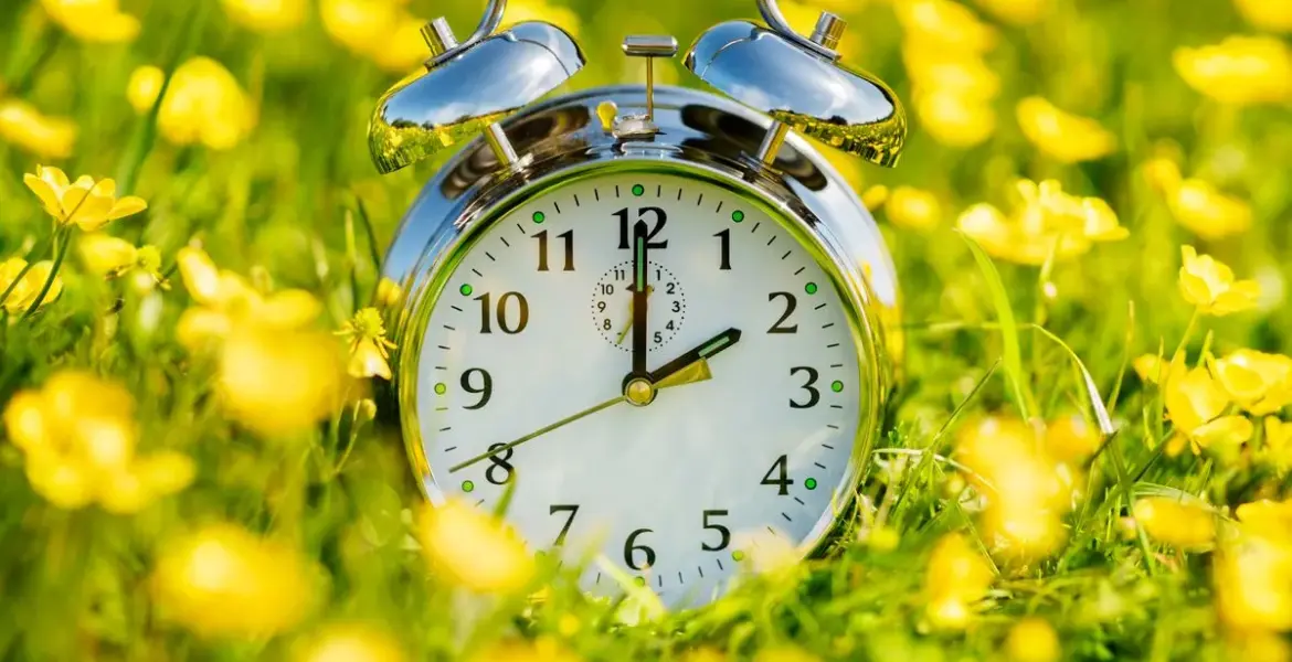 when does the clocks go forward — GB news