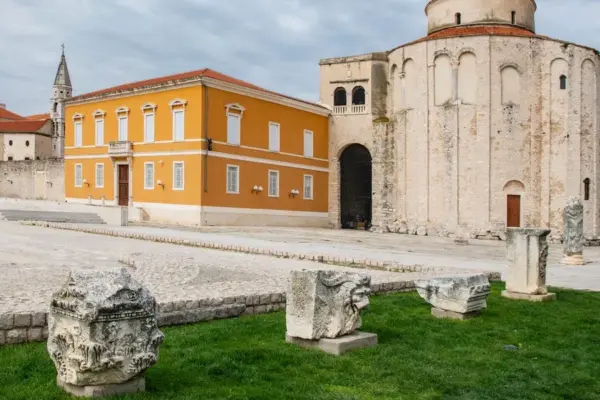 1000 roman objects recovered — GB news