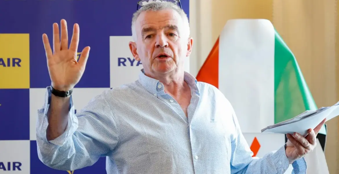 ees border delays ryanair — GB news