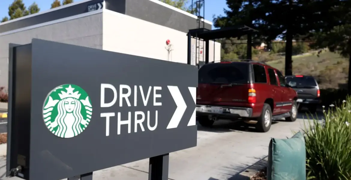 is starbucks open on easter sunday — GB news