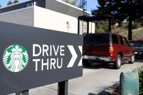 is starbucks open on easter sunday — GB news