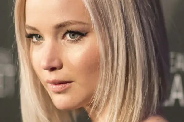 jennifer lawrence — GB news