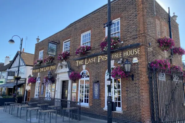 wetherspoons — GB news