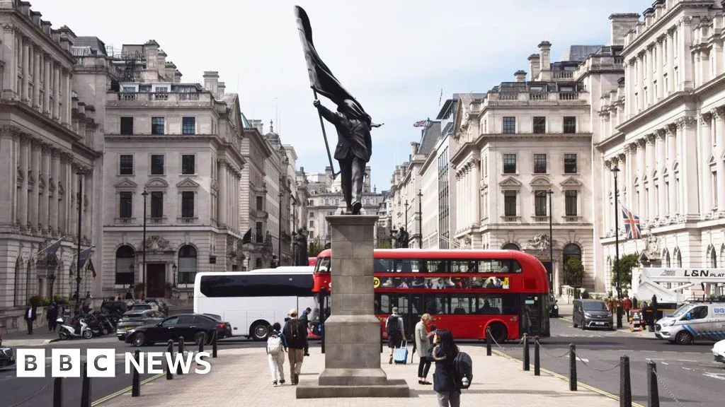 banksy statue central london — GB news