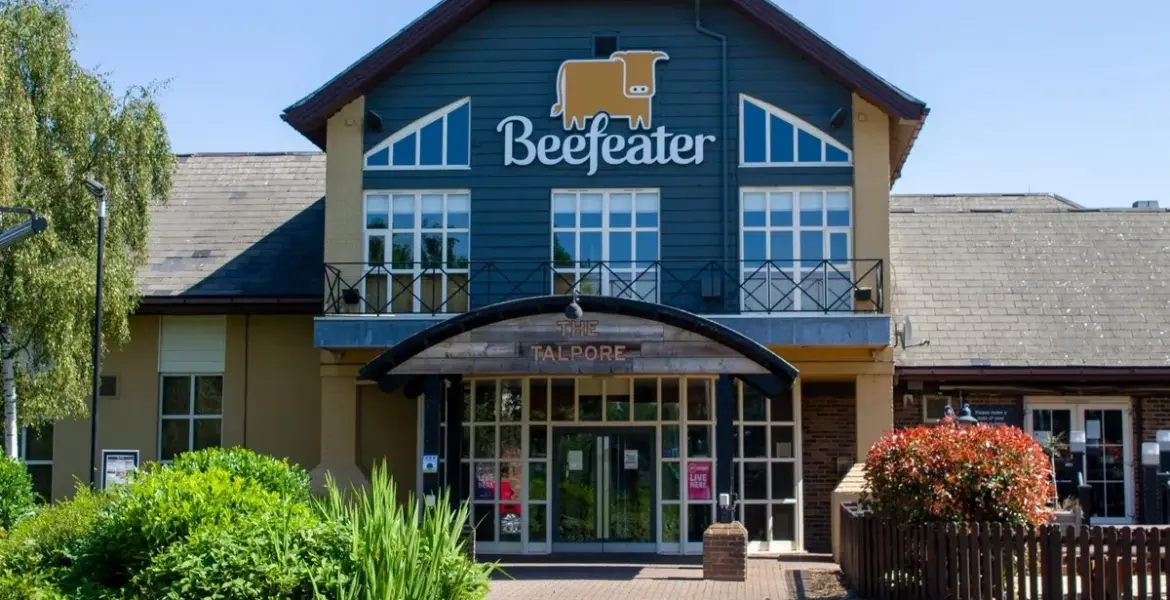beefeater brewers fayre job losses — GB news