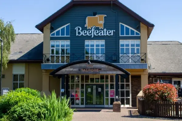 beefeater brewers fayre job losses — GB news