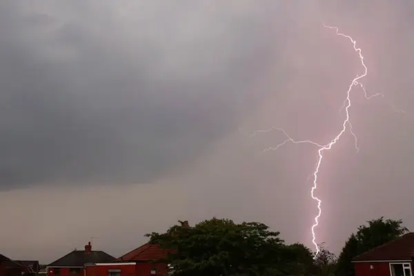 thunderstorms — GB news